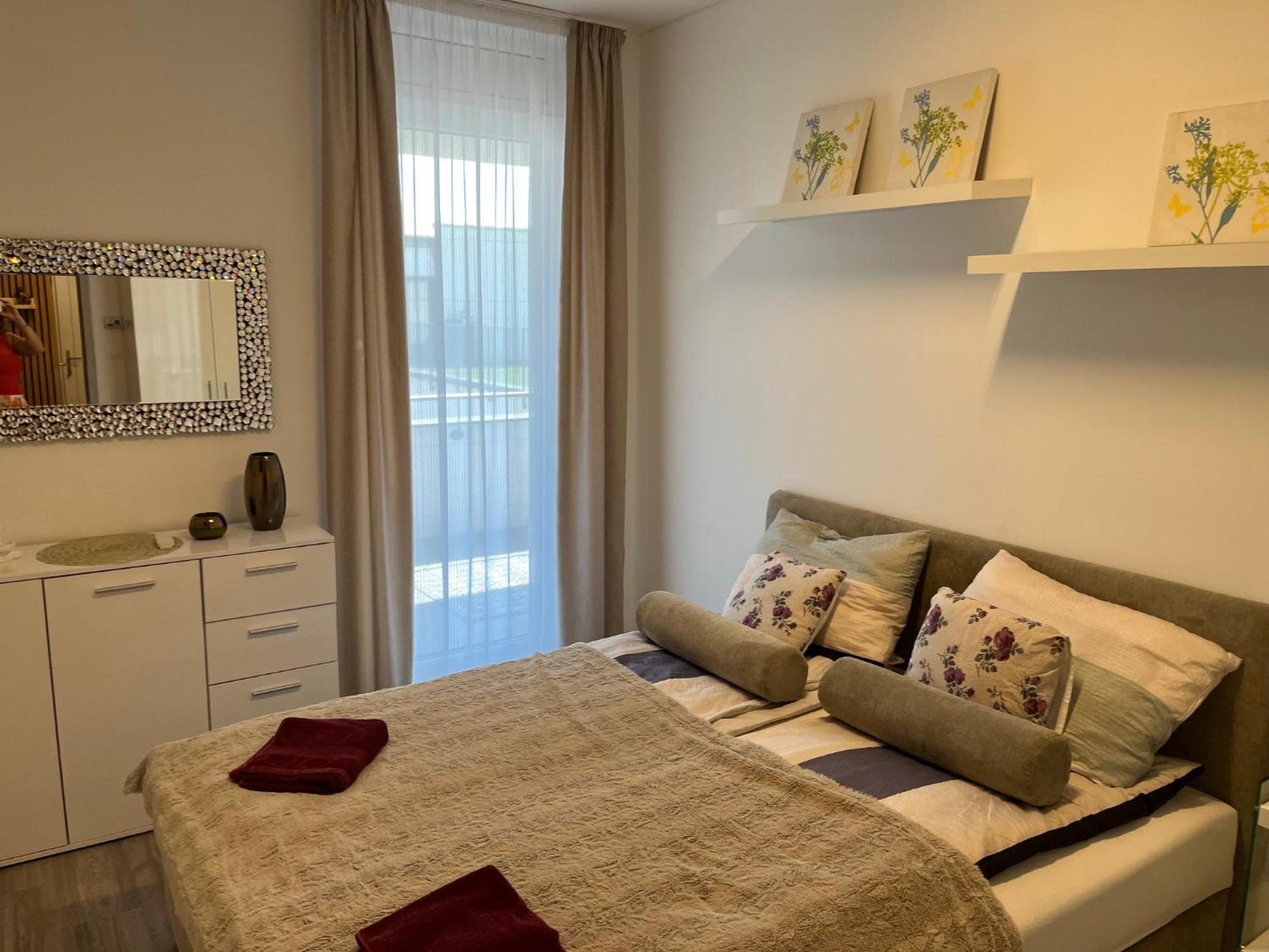 Brookforest Belvarosi Apartment Debrecen