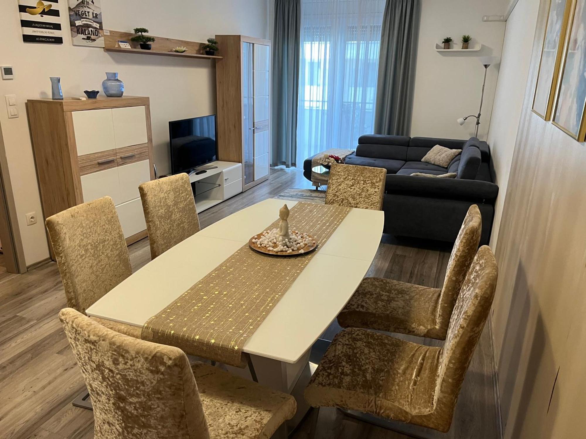 Brookforest Belvarosi Apartment